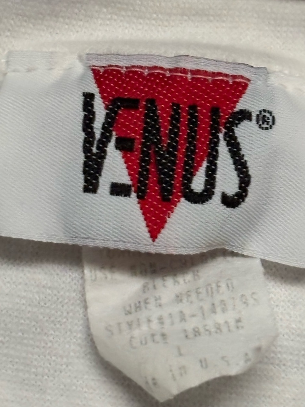 VENUS White Tee with USA Graphic - Picture 2 of 4
